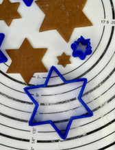 Load image into Gallery viewer, Set if 4 Davids Star Magen David Cake Biscuit and Cookie Cutters