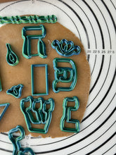 Load image into Gallery viewer, Savivon (Dradel) Cookie Cutter Set of 12