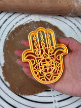 Load image into Gallery viewer, Hamsa Chai Cookie Cutter