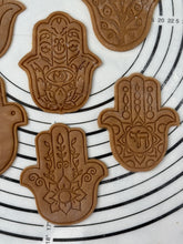 Load image into Gallery viewer, Set of 6 Hamsa Cookie Cutter & Mold