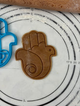 Load image into Gallery viewer, Hamsa Peace Cookie Cutter