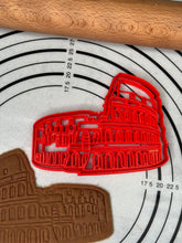 Load image into Gallery viewer, Rome Coliseum Cookie Cutter & Mold