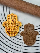 Load image into Gallery viewer, Set of 6 Hamsa Cookie Cutter & Mold
