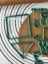 Load image into Gallery viewer, Savivon (Dradel) Cookie Cutter Set of 12