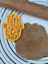 Load image into Gallery viewer, Hamsa Chai Cookie Cutter