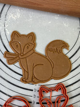 Load image into Gallery viewer, Fall Fox