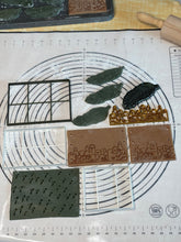 Load image into Gallery viewer, Sukkah Kit Cookie Cutter & Mold (12 elements) Produced by 3D Kitchen Art