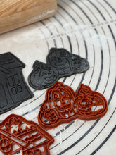 Load image into Gallery viewer, Set of 3 Halloween Cookie Cutters