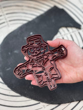 Load image into Gallery viewer, Set of 6 Halloween Cookie Cutters