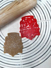 Load image into Gallery viewer, Set of 5 Hogwarts Houses, Gryffindor, Slytherin, Hufflepuff, Ravenclaw Logos Cookie Cutter & Mold