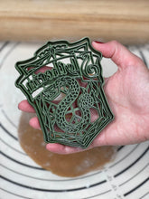 Load image into Gallery viewer, Set of 5 Hogwarts Houses, Gryffindor, Slytherin, Hufflepuff, Ravenclaw Logos Cookie Cutter & Mold