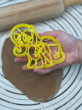 Load image into Gallery viewer, Fluttershy