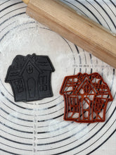 Load image into Gallery viewer, Set of 3 Halloween Cookie Cutters