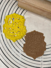 Load image into Gallery viewer, Set of 5 Hogwarts Houses, Gryffindor, Slytherin, Hufflepuff, Ravenclaw Logos Cookie Cutter & Mold