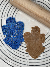 Load image into Gallery viewer, Set of 5 Hogwarts Houses, Gryffindor, Slytherin, Hufflepuff, Ravenclaw Logos Cookie Cutter & Mold