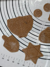 Load image into Gallery viewer, Set of 7 Hanukkah Cookie Cutters and Molds Produced by 3D Kitchen Art