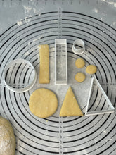Load image into Gallery viewer, Set of 4 Hanukkah Sufganiyah Cutters