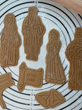 Load image into Gallery viewer, Set of 8 Premium Quality Purim Cookie Cutters And Molds