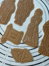 Load image into Gallery viewer, Set of 8 Premium Quality Purim Cookie Cutters And Molds