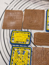 Load image into Gallery viewer, SUPPORT UKRAINE - Set if 4 Ukrainian Cookie Cutters & Molds Produced by 3D Kitchen Art