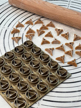 Load image into Gallery viewer, Purim Hamentashen MultiCutter x25