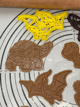 Load image into Gallery viewer, Set of 6 Baby Dinosaurs Cookie Cutter Mold 5-Inch-Scale Produced by 3D Kitchen Art
