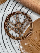 Load image into Gallery viewer, Viking Lagertha Lothbrok Shield