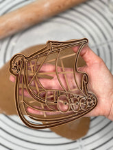 Load image into Gallery viewer, Vikings Ship Drekar Drakkar Viking Longship