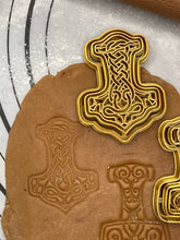 Load image into Gallery viewer, Set of 2 Golden Mjolners