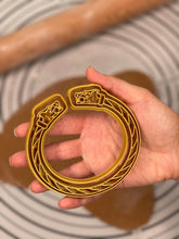 Load image into Gallery viewer, Viking Bracelet for Men -  Norse God Odin Wolf Heads Arm Rings