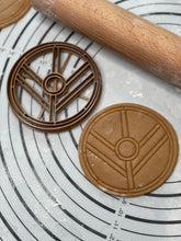 Load image into Gallery viewer, Viking Lagertha Lothbrok Shield