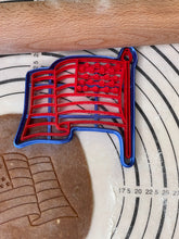 Load image into Gallery viewer, USA Flag Cookie Cutter & Mold 4.1” Produced by 3D Kitchen Art