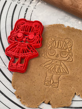 Load image into Gallery viewer, L.O.L Surprise Doll 2