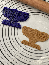 Load image into Gallery viewer, Hanukkah Menorah Hanukia