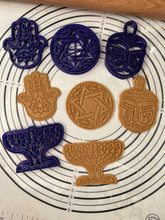Load image into Gallery viewer, Set of 4 Cookie Cutters & Molds Hamsa, Magen David, (David's Star) Hanukkah (Menorah) Savivon (Dradel) 4.5"