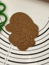 Load image into Gallery viewer, Luigi Head