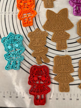 Load image into Gallery viewer, Set of 6 L.O.L Surprise Dolls
