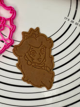 Load image into Gallery viewer, Princess Peach Head