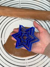 Load image into Gallery viewer, Set if 4 “David’s Star” Cake, Biscuit &amp; Cookie Cutters
