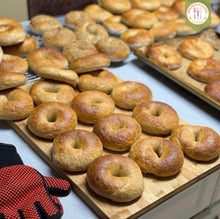 Load image into Gallery viewer, Sourdough Bagels Recipe
