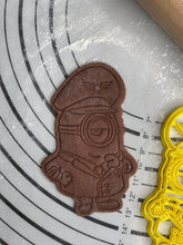 Load image into Gallery viewer, Chocolate Gingerbread Cookie Dough (1.8 lb +- 680g)
