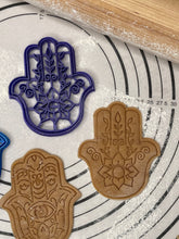 Load image into Gallery viewer, Set of 2 Hamsa Cookie Cutters &amp; Molds

