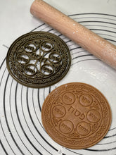 Load image into Gallery viewer, Jewish Passover Seder Plate Kiarah K’arah  Ke’ara קערה Cookie Cutter
