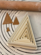 Load image into Gallery viewer, Premium Quality Set if 7 “Isosceles Triangle” Cake, Biscuit &amp; Cookie Cuttes Produced by 3D Kitchen Art
