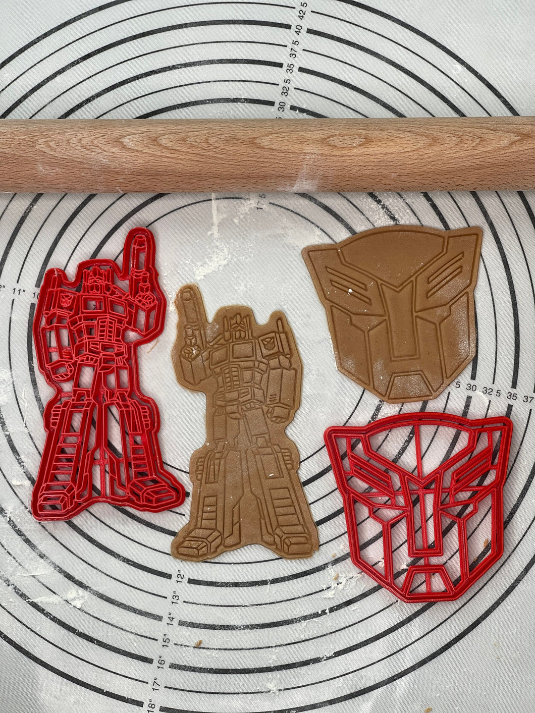 Premium Quality Set of 2 Transformers Autobot Symbol Optimus Prime Cookie Cutters And Molds by 3D Kitchen Art