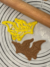 Load image into Gallery viewer, Pterodactyl Baby Dinosaurs Cookie Cutter &amp; Mold 3.5-Inch-Scale Produced by 3D Kitchen Art
