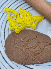 Load image into Gallery viewer, Pterodactyl Baby Dinosaurs Cookie Cutter &amp; Mold 3.5-Inch-Scale Produced by 3D Kitchen Art
